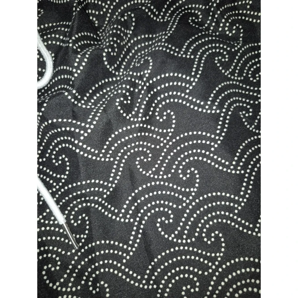 Indigenous Freedom for the people men's XL black &‎ white patterned swim trunks